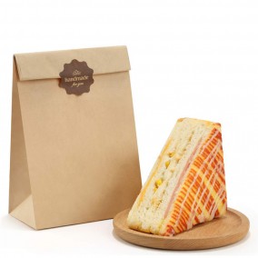 Custom kraft paper sandwich bag for packaging